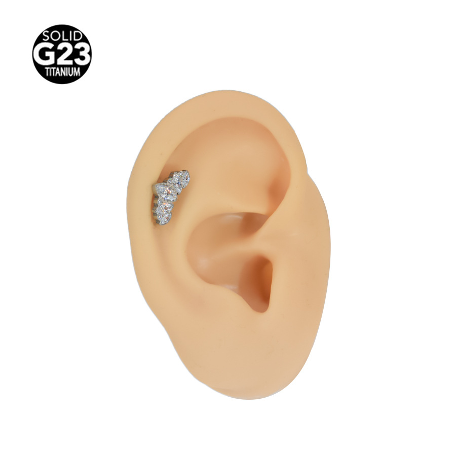 G23 Titanium CZ Labret Stud - Image 5
