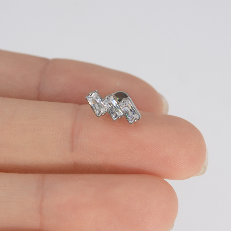 G23 Titanium Opal Labret Stud - Image 4