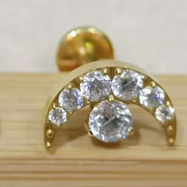 G23 Titanium Moon Labret Stud - Image 5